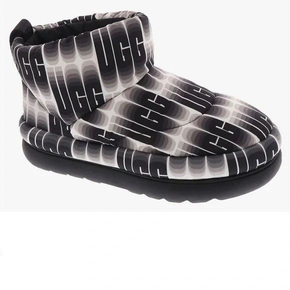 SOLD-UGG wavelength classic boot - Picture 5 of 7